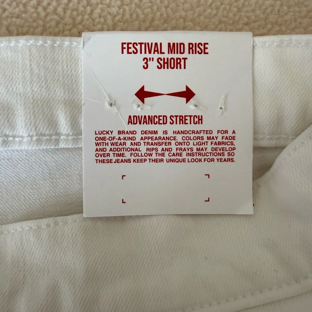 Lucky Brand Women's White Jean Shorts Size 16/33 - Picture 3 of 8